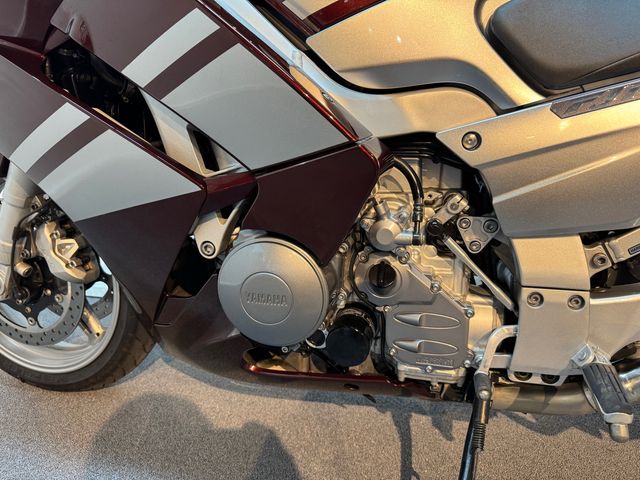 yamaha - fjr-1300