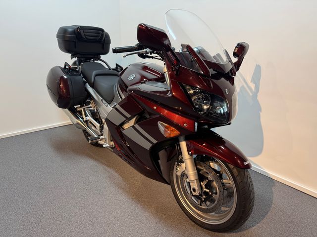 yamaha - fjr-1300