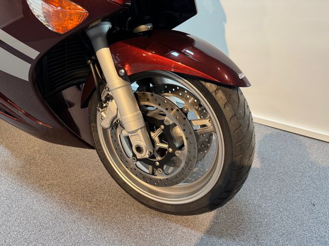 yamaha - fjr-1300