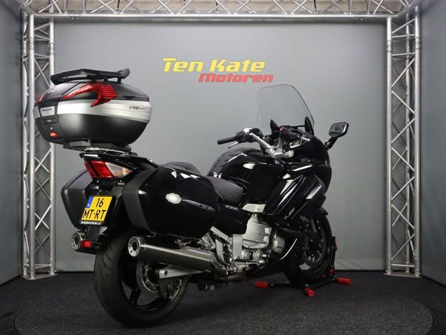 yamaha - fjr-1300