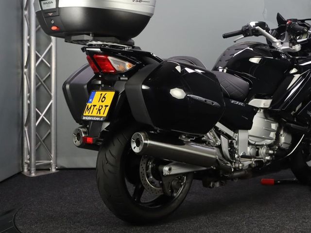 yamaha - fjr-1300