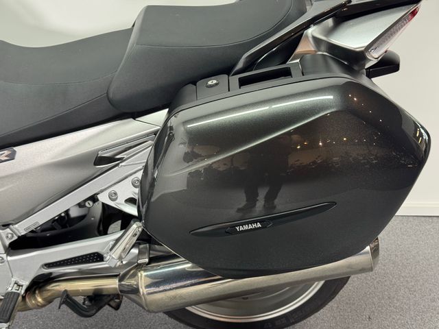 yamaha - fjr-1300