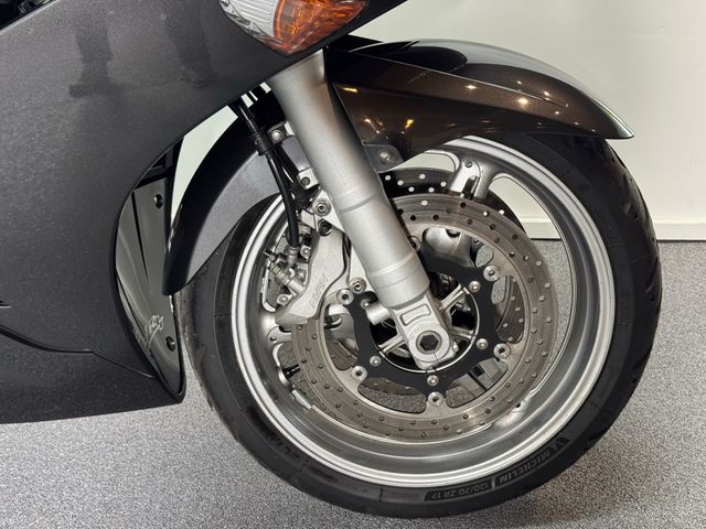 yamaha - fjr-1300