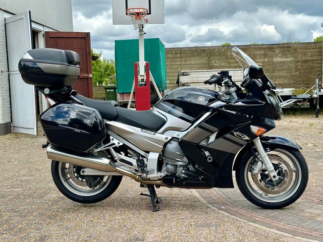 yamaha - fjr-1300
