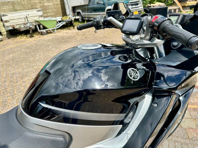 yamaha - fjr-1300