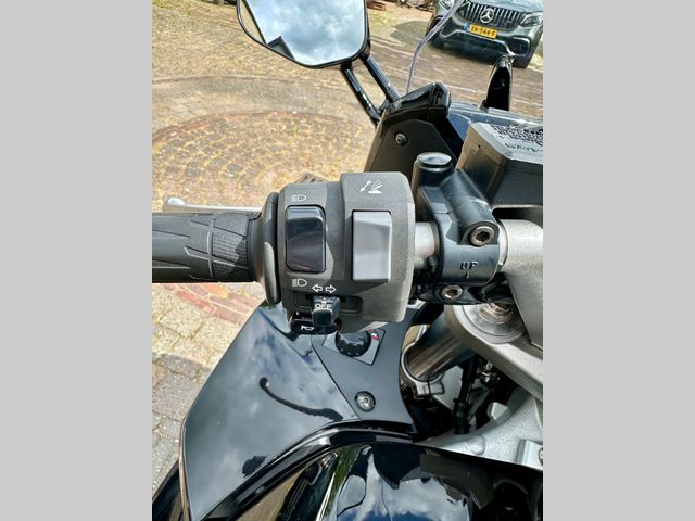 yamaha - fjr-1300