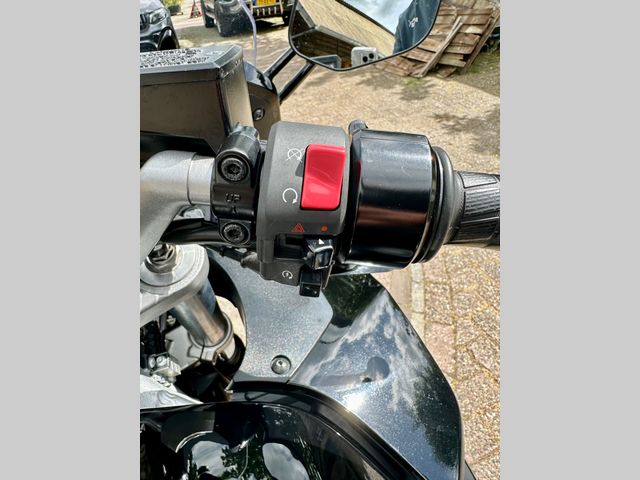 yamaha - fjr-1300