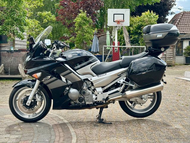 yamaha - fjr-1300