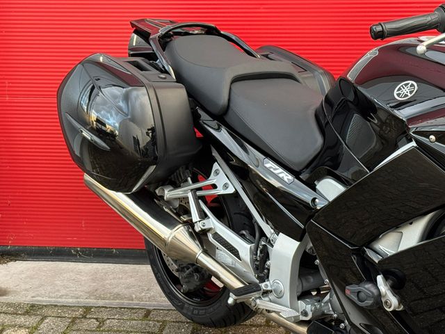 yamaha - fjr-1300