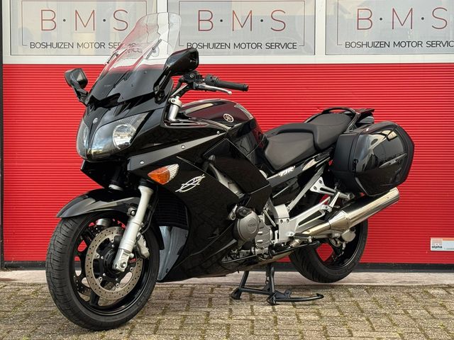 yamaha - fjr-1300