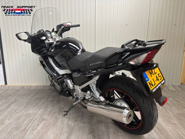 yamaha - fjr-1300