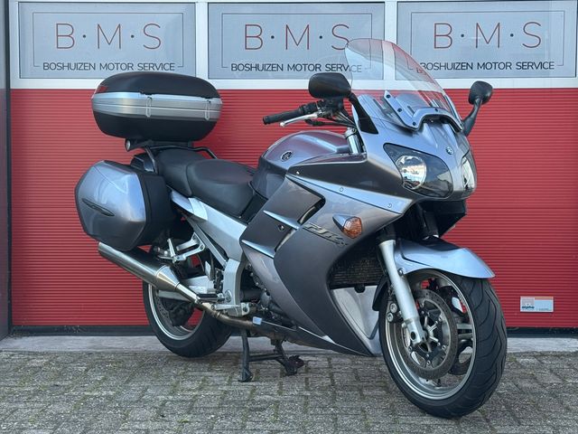 yamaha - fjr-1300