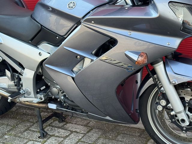 yamaha - fjr-1300