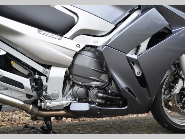 yamaha - fjr-1300-a