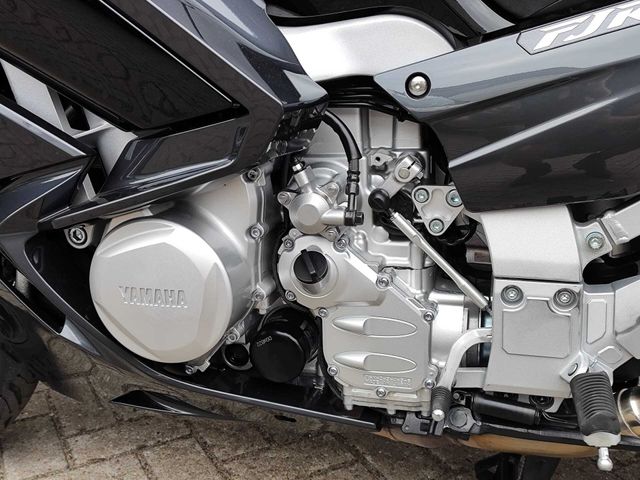 yamaha - fjr-1300-ae