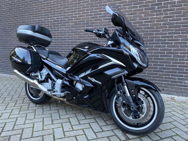 yamaha - fjr-1300-ae