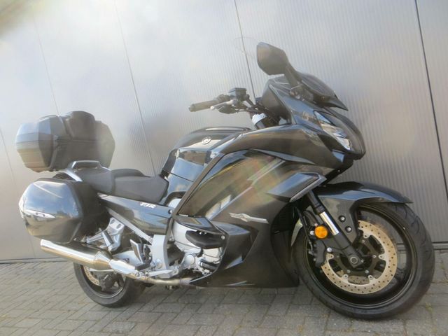 yamaha - fjr-1300-ae