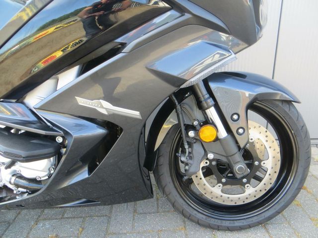 yamaha - fjr-1300-ae