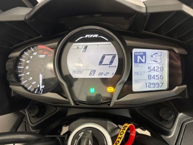 yamaha - fjr-1300-ae