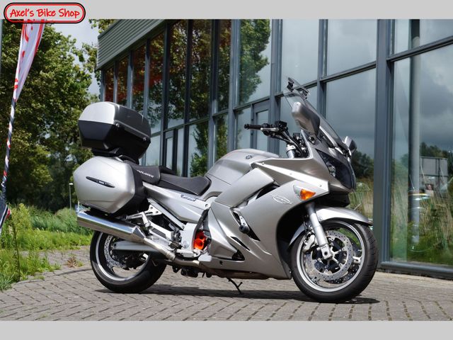 yamaha - fjr-1300-explorer