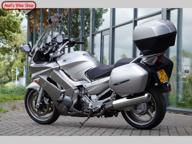 yamaha - fjr-1300-explorer