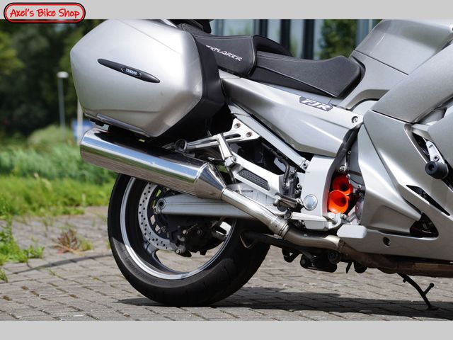 yamaha - fjr-1300-explorer