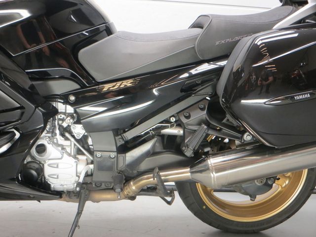 yamaha - fjr-1300-explorer