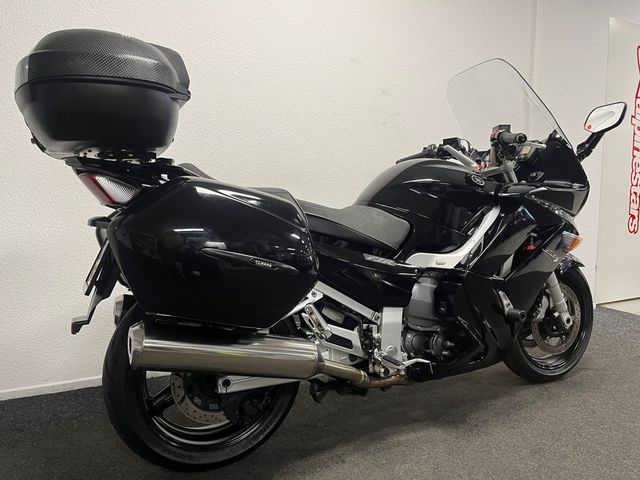 yamaha - fjr-1300-explorer