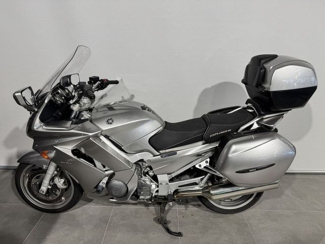 yamaha - fjr-1300-explorer