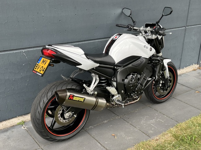 yamaha - fz-1