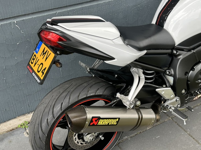 yamaha - fz-1