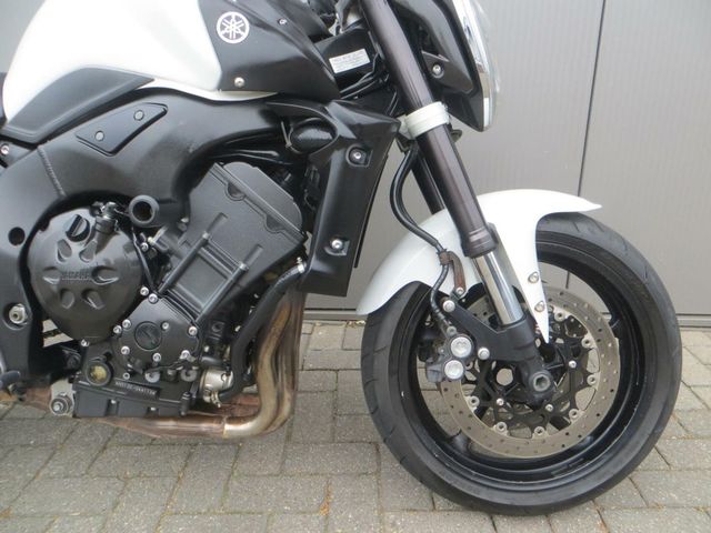 yamaha - fz-1