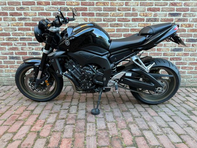 yamaha - fz-1