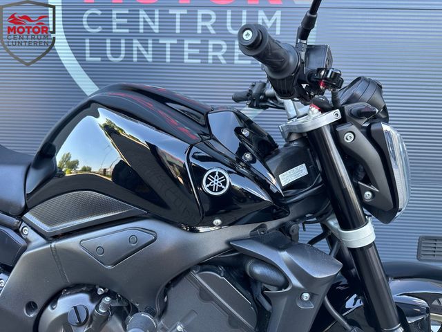 yamaha - fz-1