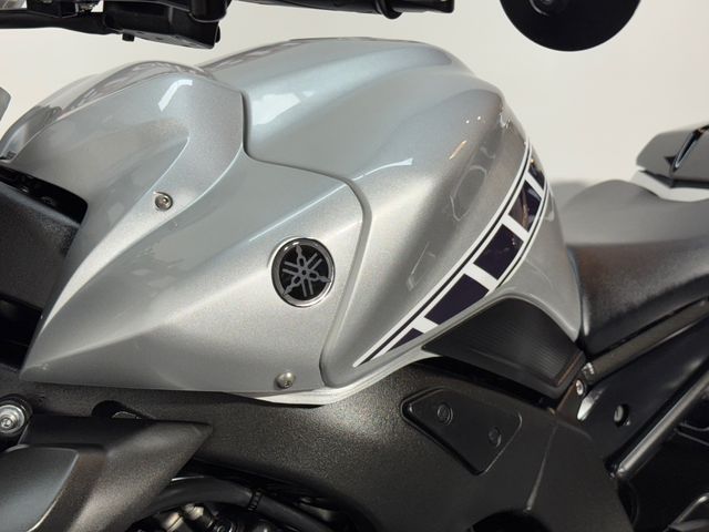 yamaha - fz-1