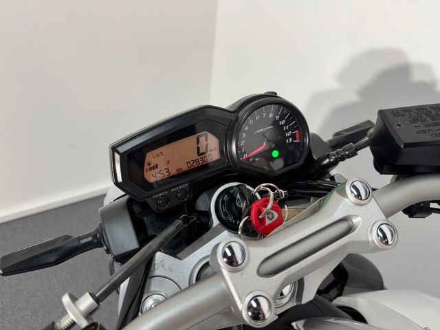 yamaha - fz-1