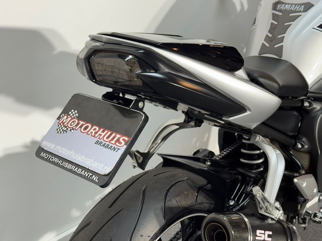 yamaha - fz-1