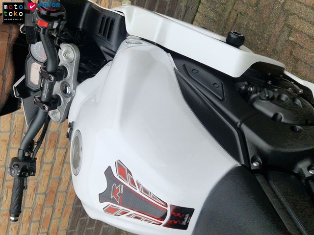 yamaha - fz-1-fazer