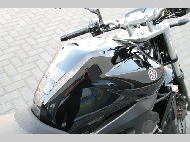 yamaha - fz-6-fazer-s2