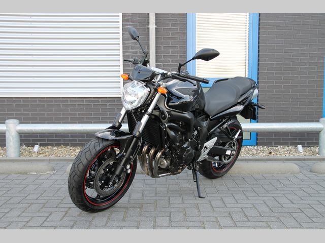 yamaha - fz-6-fazer-s2