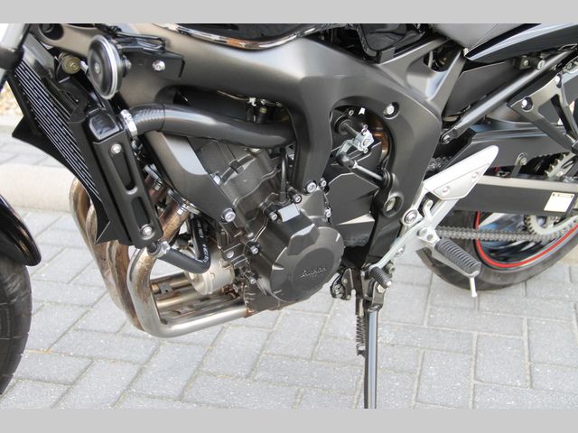 yamaha - fz-6-fazer-s2