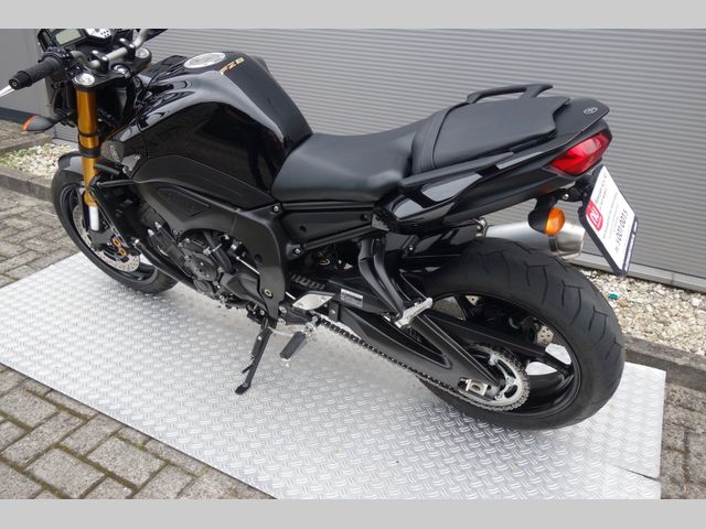 yamaha - fz-8