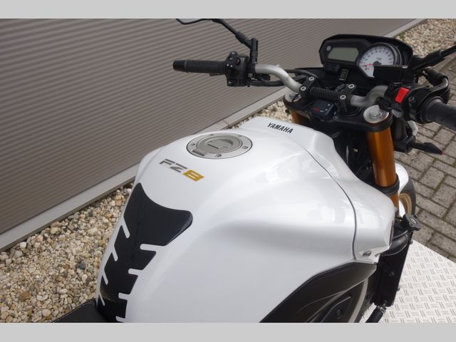 yamaha - fz-8