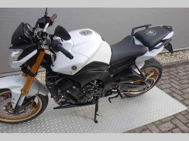 yamaha - fz-8