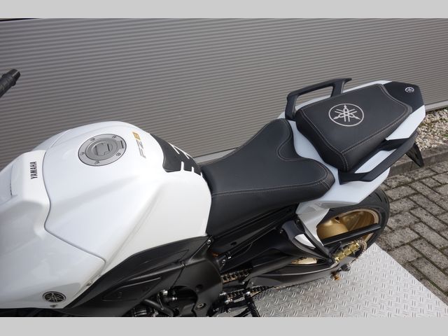 yamaha - fz-8