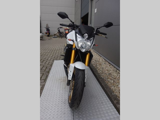 yamaha - fz-8