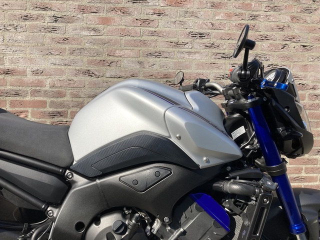 yamaha - fz-8