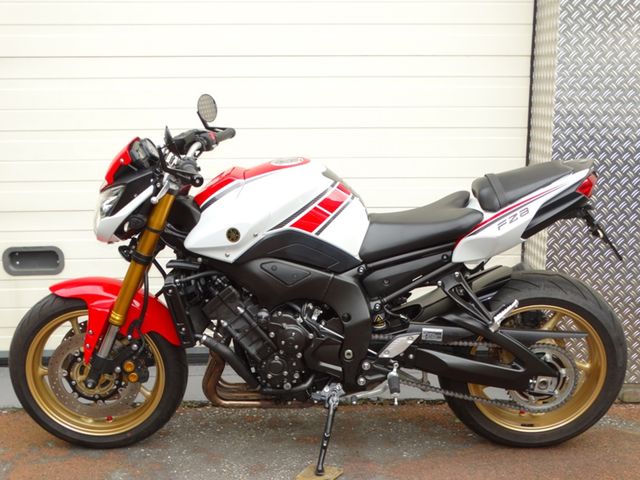 yamaha - fz-8