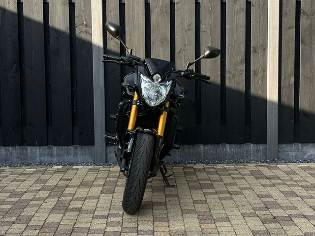 yamaha - fz-8