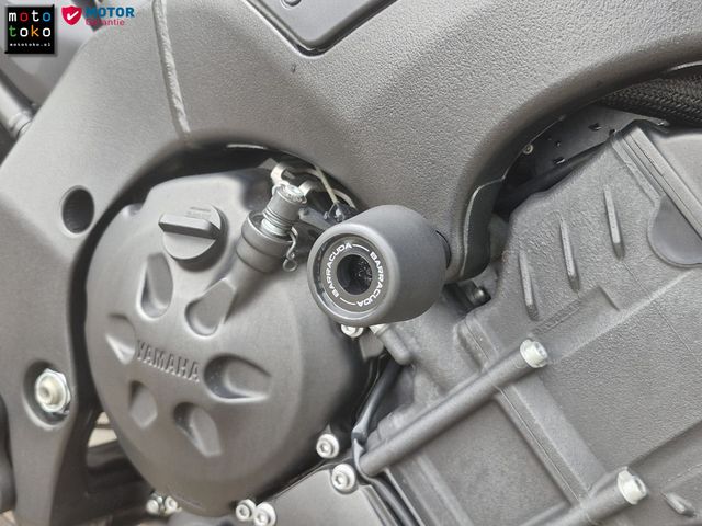 yamaha - fz-8